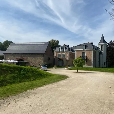 La Du Chateau De Bernalmont דירה לייז'