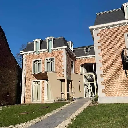 דירה La Du Chateau De Bernalmont לייז'