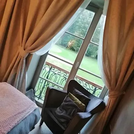 La Du Chateau De Bernalmont Apartment