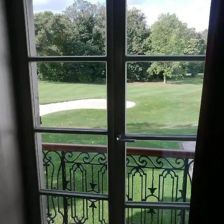La Du Chateau De Bernalmont *