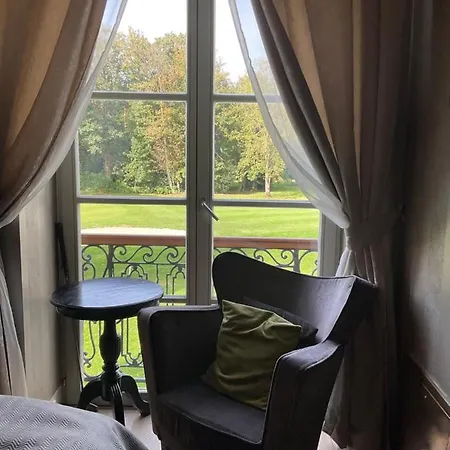 La Du Chateau De Bernalmont Apartment *